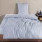 bySKAGEN Senget�j - Christina - Bomuld, Lysebl� med m�rkebl� piping
