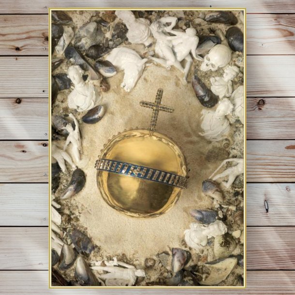 Bog, Kongelige skatte og Kronjuveler