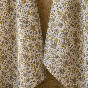 Viskestykke i gr�nne og natur farvet blomstret m�nster 50x70cm bomuld, Speedtsberg,