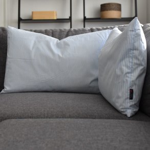 Pyntepude, Emilie, Naturfyld, Lysebl stribet