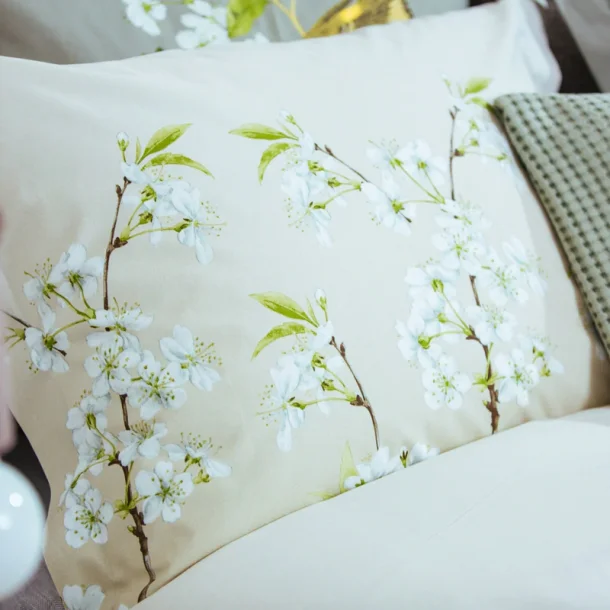 Sengetj, Rowan, Hvide blomster, Bomuldspercale 140x220 / 60x63 cm (ex. læng.)