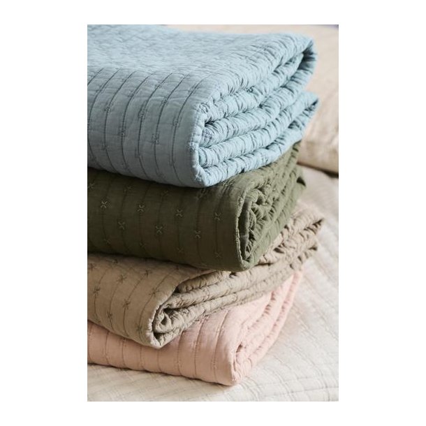 Vatt�ppe, Quiltet bl� m/korssting, 130x180cm, Ib Laursen