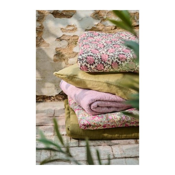 Vattppe, Quiltet, Naturfarvet m/rosa og brunt blomstermnster, 130x180cm, 100% Bomuld, Ib Laursen