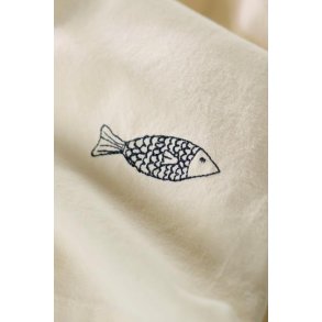 Stofserviet Atlantis m/broderi af bl� fisk, butter cream, B: 40 L: 40cm, Ib Laursen
