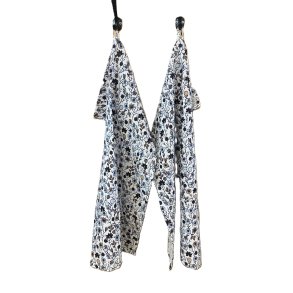 Viskestykke, m/blomstertryk i lysebl� og m�rkebl� farver, Speedtsberg